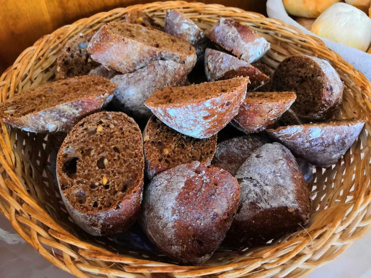 Albergo Ristorante Scanapa كاستوني ديلا بريسولانا المظهر الخارجي الصورة